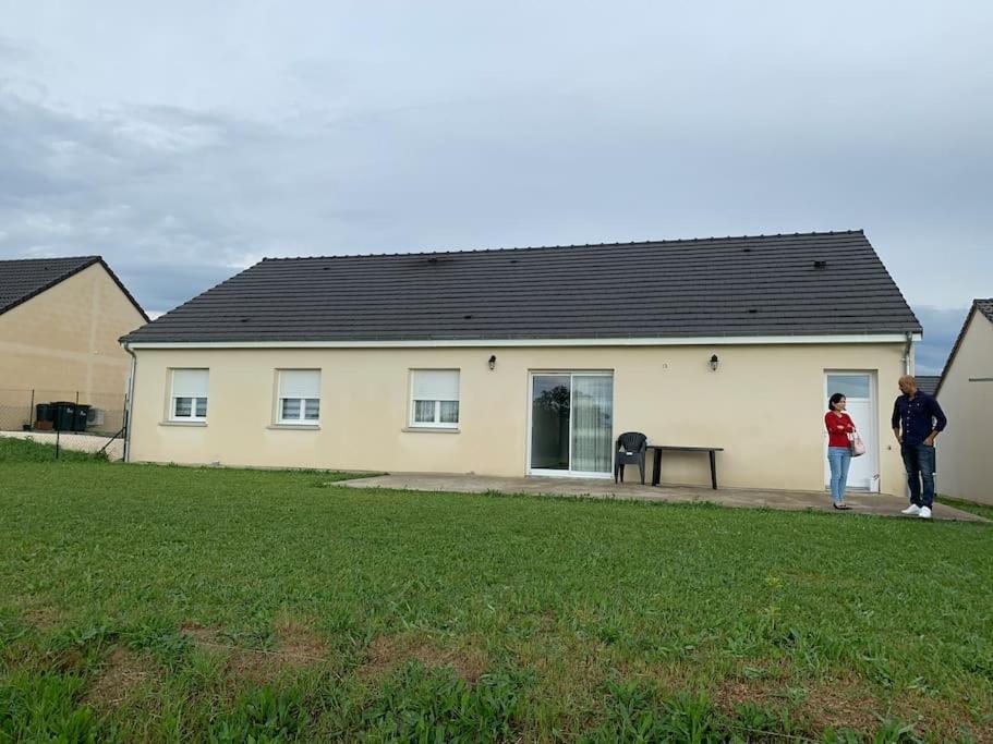Une Maison Equipee Et Simple. Villa Nevers Exterior photo